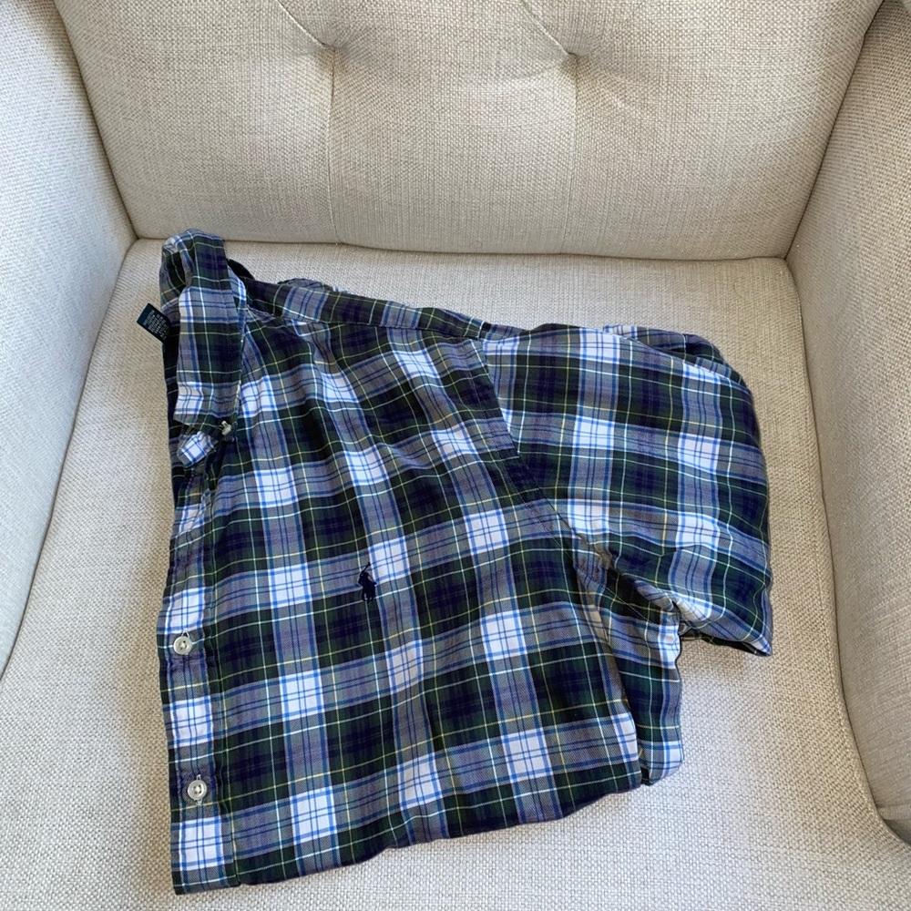 Men’s polo long sleeve button down